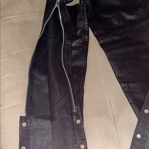 Black Leather Chaps - Picture 4 of 7
